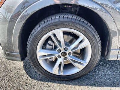 2022 Audi Q3 S line Premium