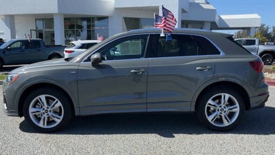 2022 Audi Q3 S line Premium