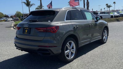 2022 Audi Q3 S line Premium
