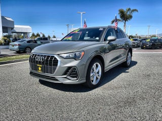 2022 Audi Q3 S line Premium