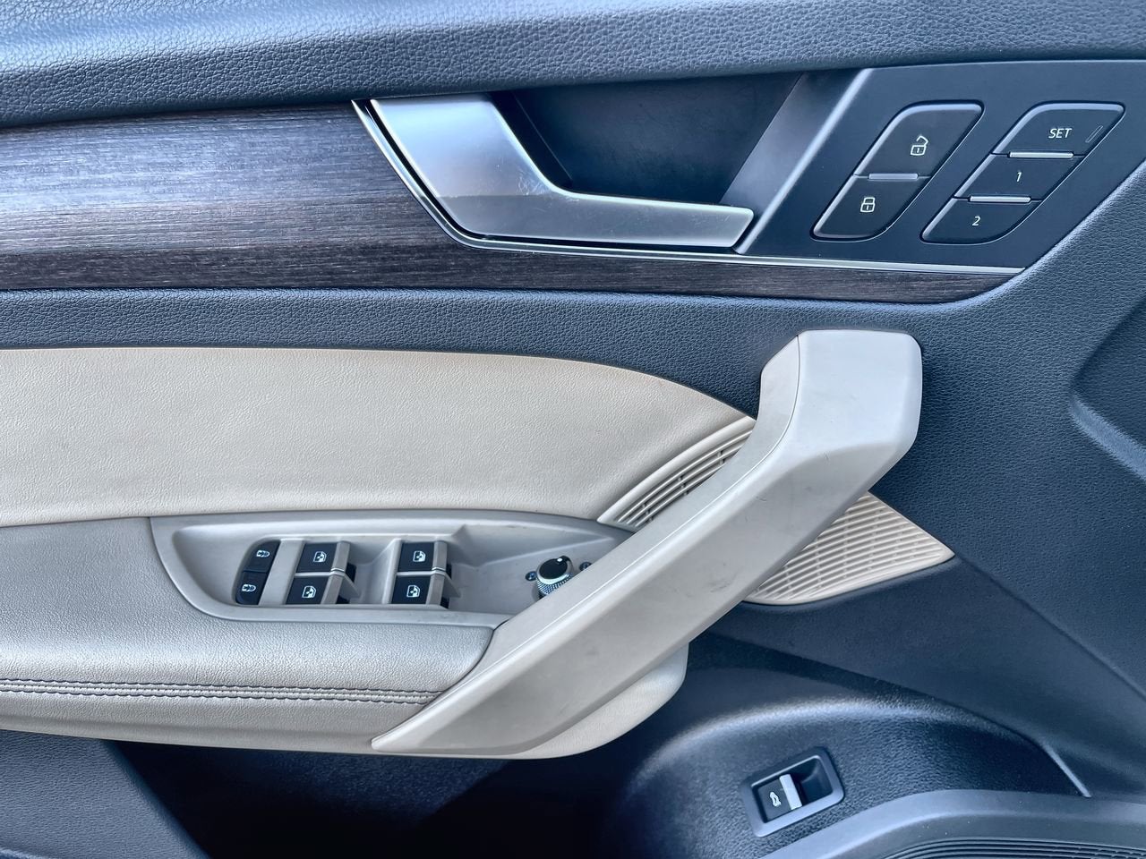 2024 Audi Q5 S line Premium Plus