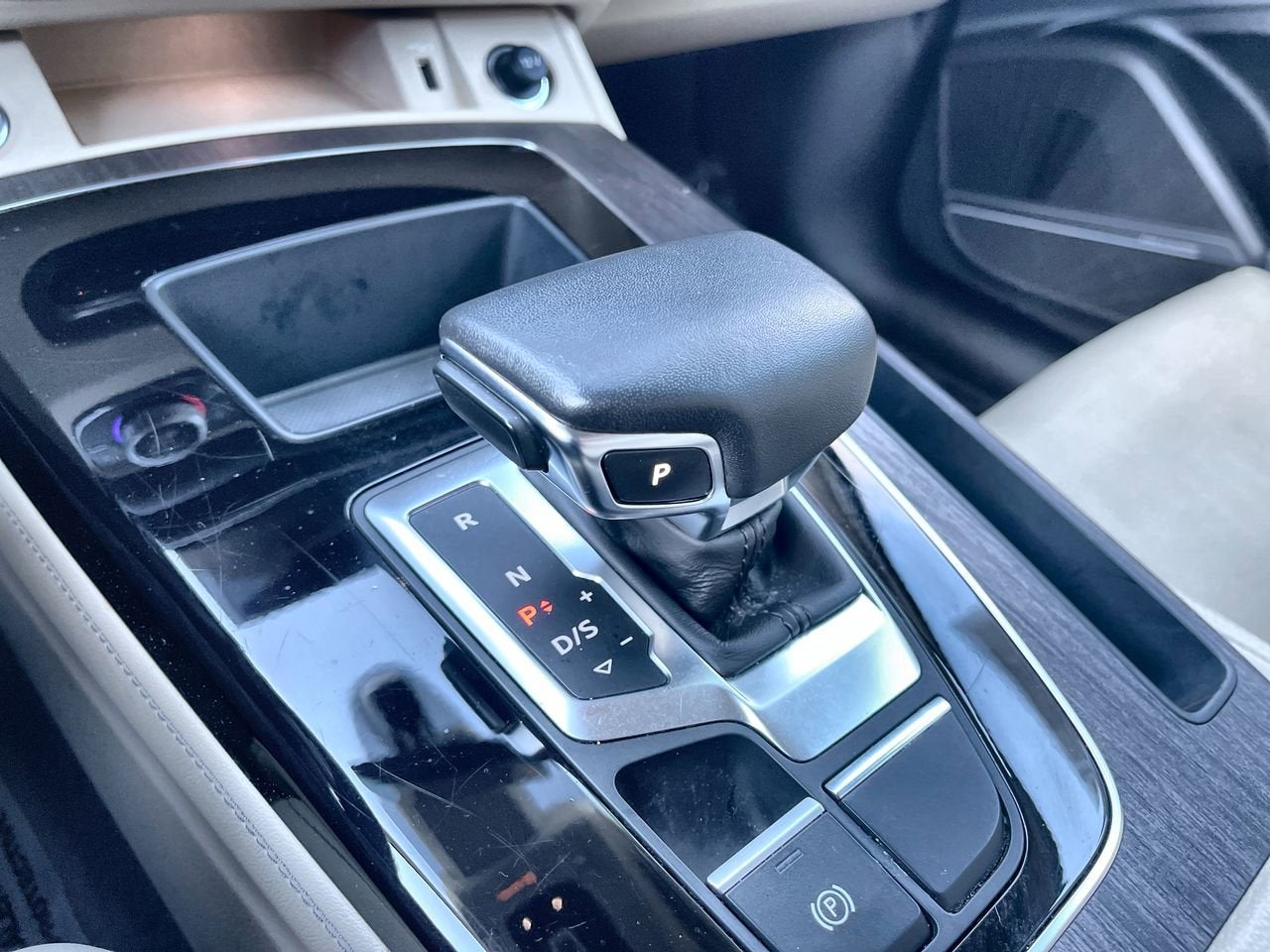 2024 Audi Q5 S line Premium Plus