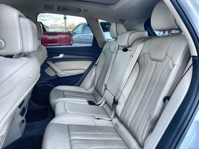 2024 Audi Q5 S line Premium Plus