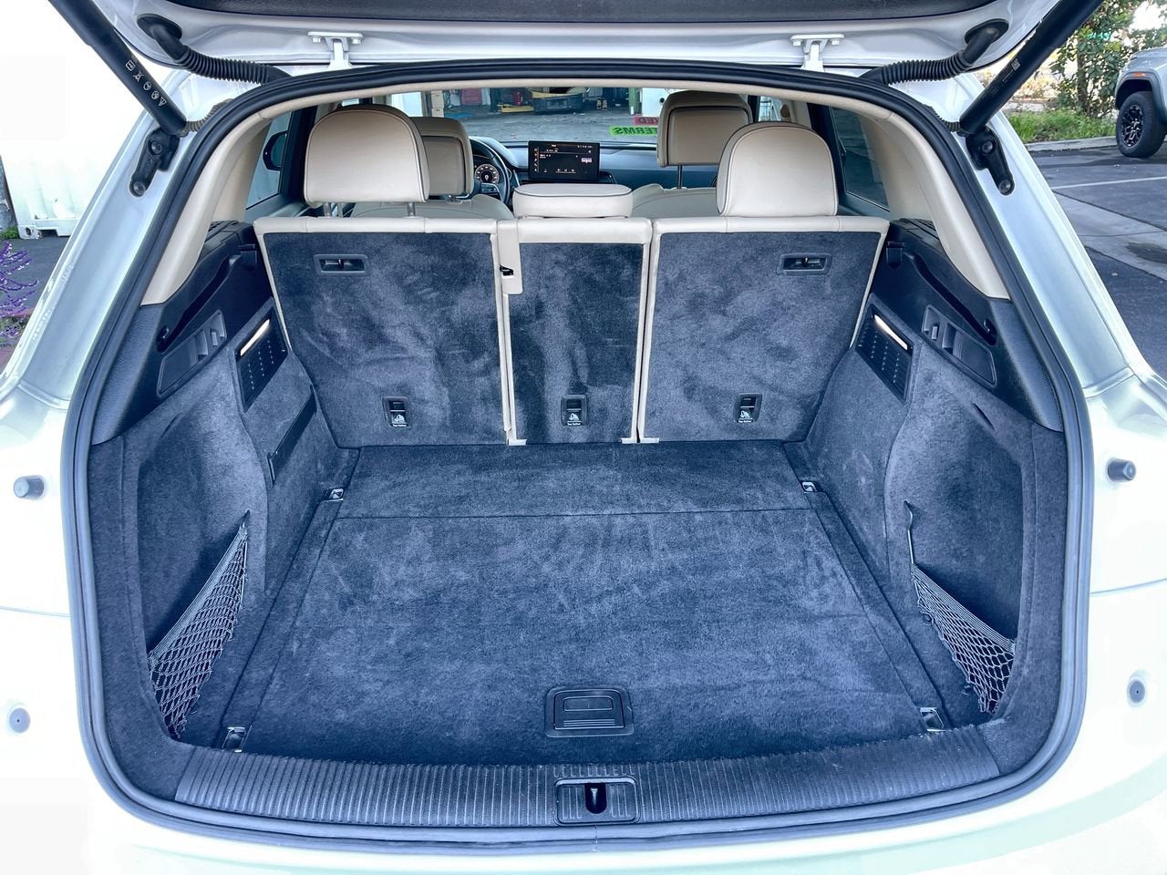 2024 Audi Q5 S line Premium Plus