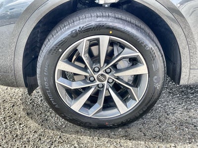 2023 Audi Q5 S line Premium
