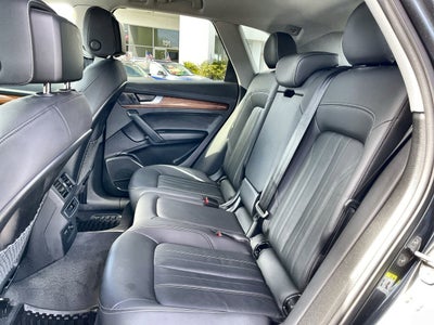 2023 Audi Q5 S line Premium