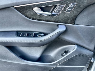 2024 Audi Q7 Premium Plus