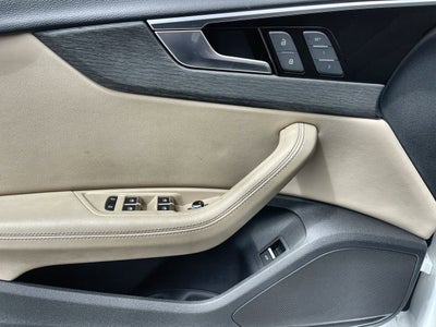 2022 Audi A4 Sedan S line Premium Plus