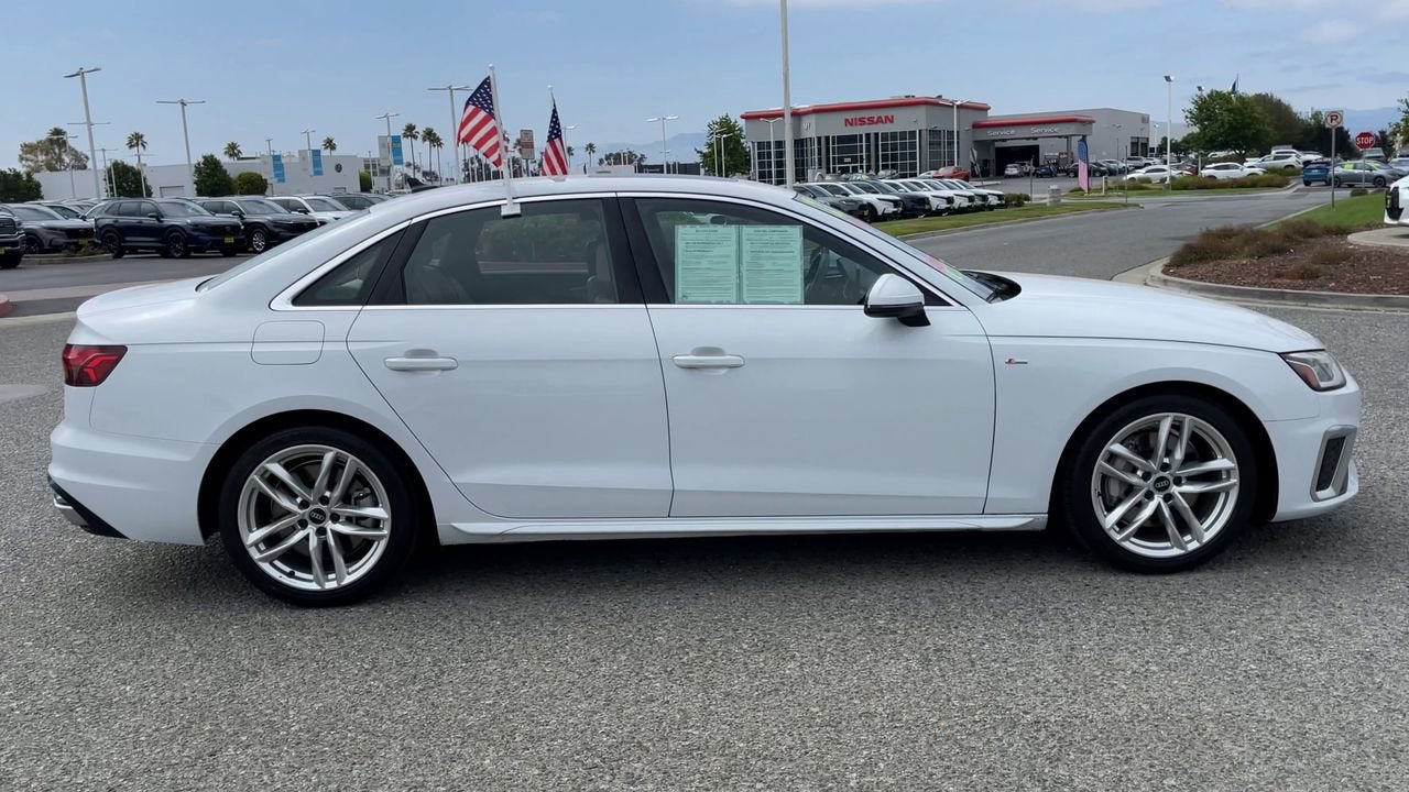 2022 Audi A4 Sedan S line Premium Plus