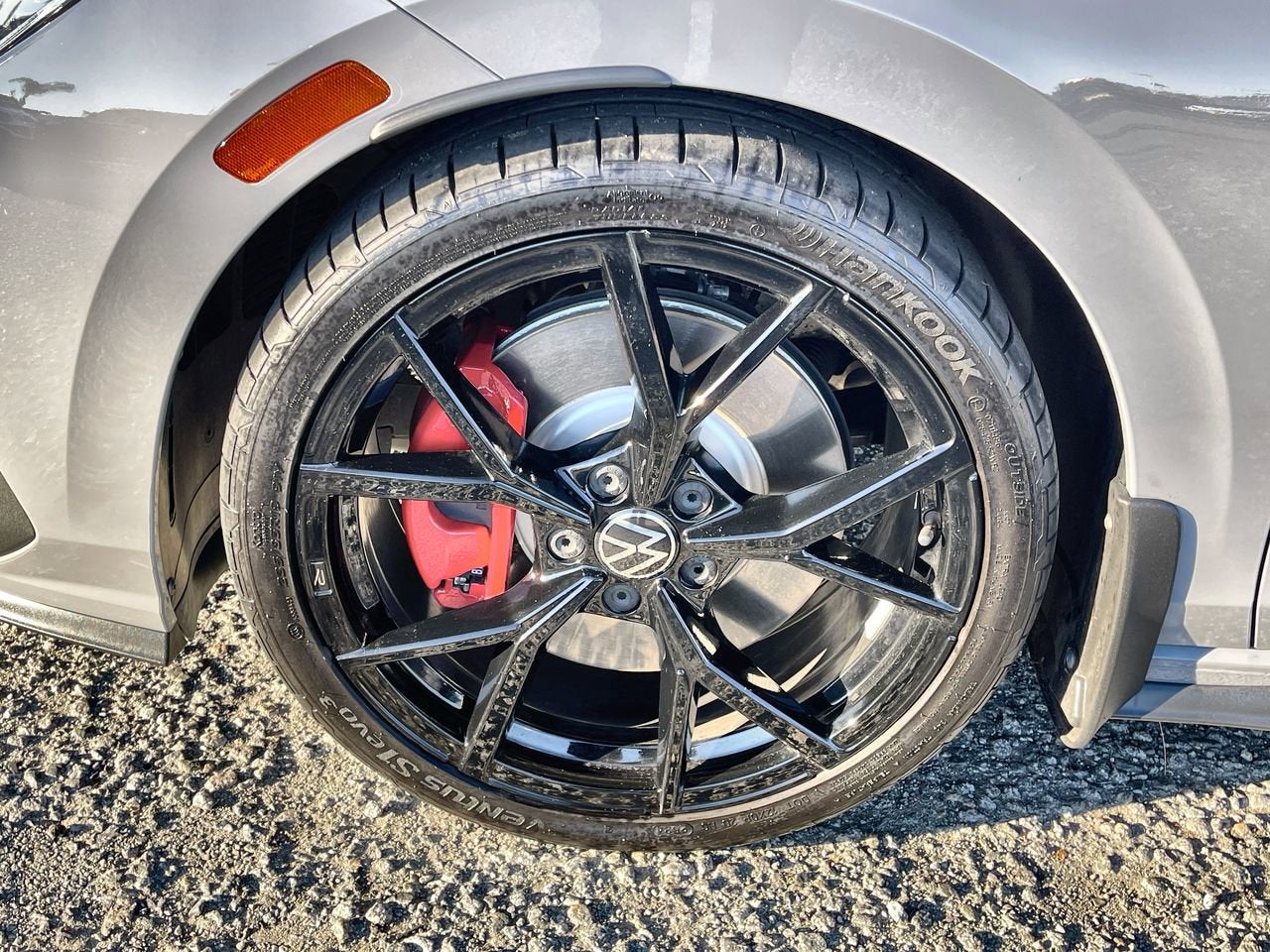 2024 Volkswagen Golf GTI 380 SE