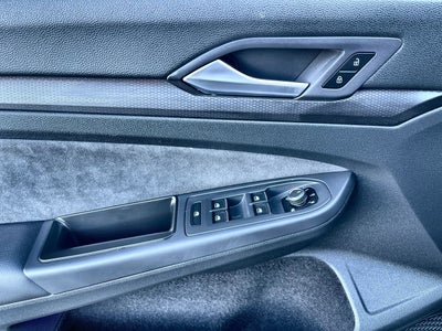 2024 Volkswagen Golf GTI 380 SE