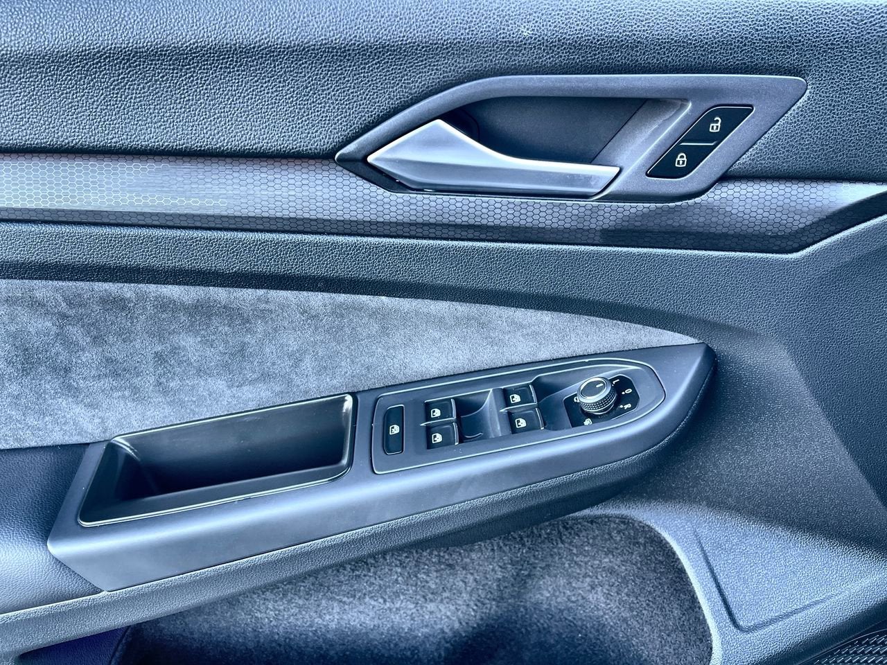 2024 Volkswagen Golf GTI 380 SE