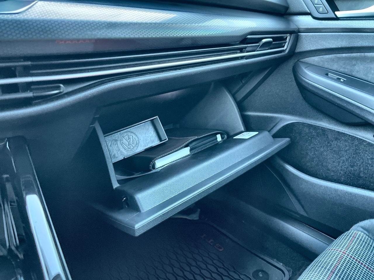 2024 Volkswagen Golf GTI 380 SE